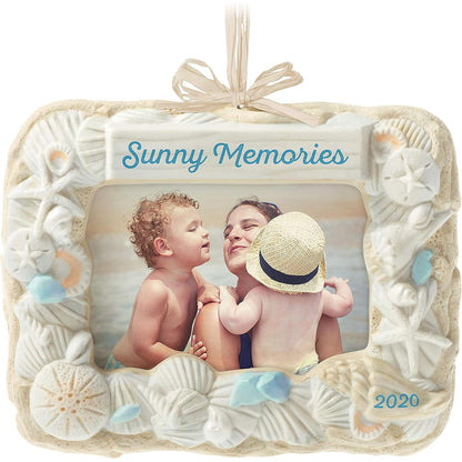 2020 Sun and Fun Hallmark Ornament (Photo Holder) QHX4051