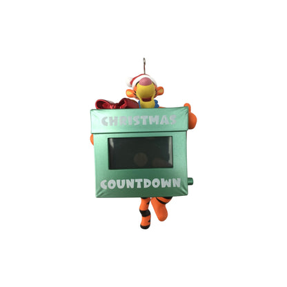 2020 Tigger's Christmas Countdown (Winnie the Pooh) Hallmark Ornament QXD6431 Image1