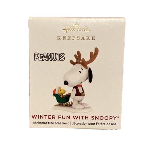 2020 Winter Fun with Snoopy Hallmark Ornament (Winter Fun with Snoopy) QXM8194