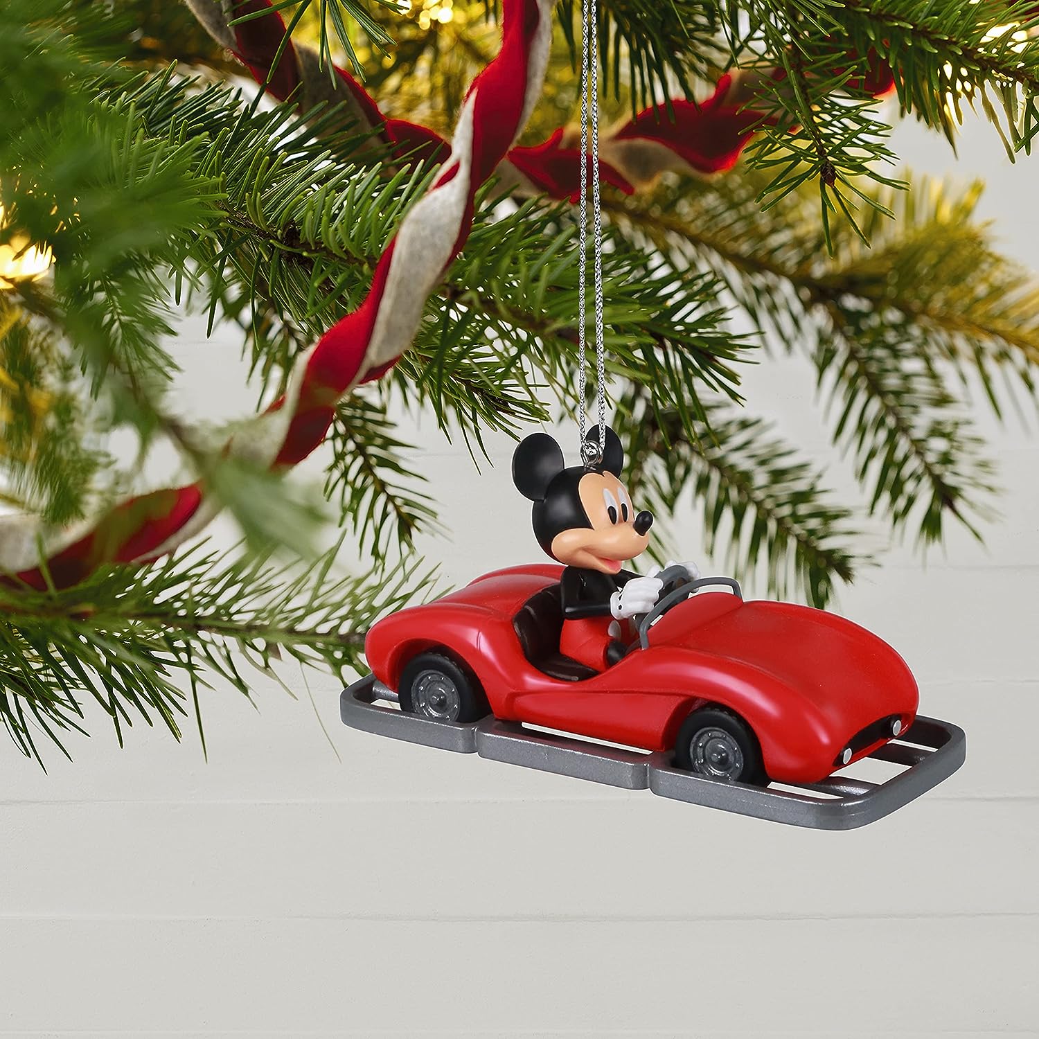 QDX6422 2021 A Futuristic Freeway To Fun! (Disney Autopia) Image5