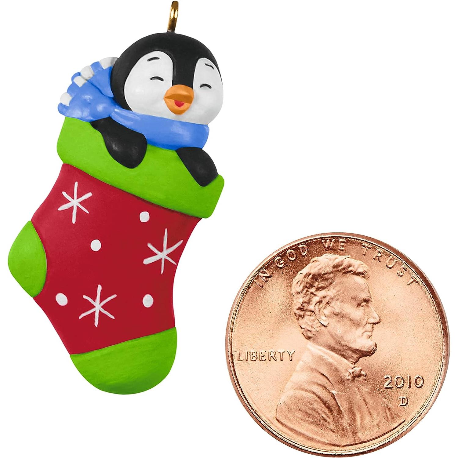 2021 A Snuggly Stocking Hallmark Ornament (Petite Penguins) QXM8305