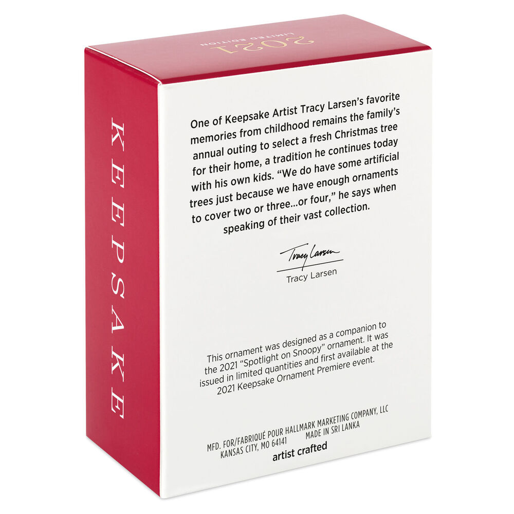 2021 All Tangled Up Hallmark Ornament (Peanuts) QXE3242