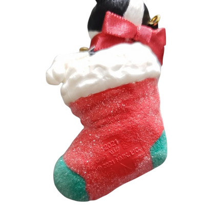 2021 Boston Terrier Hallmark Ornament (Puppy Love) QXR9002