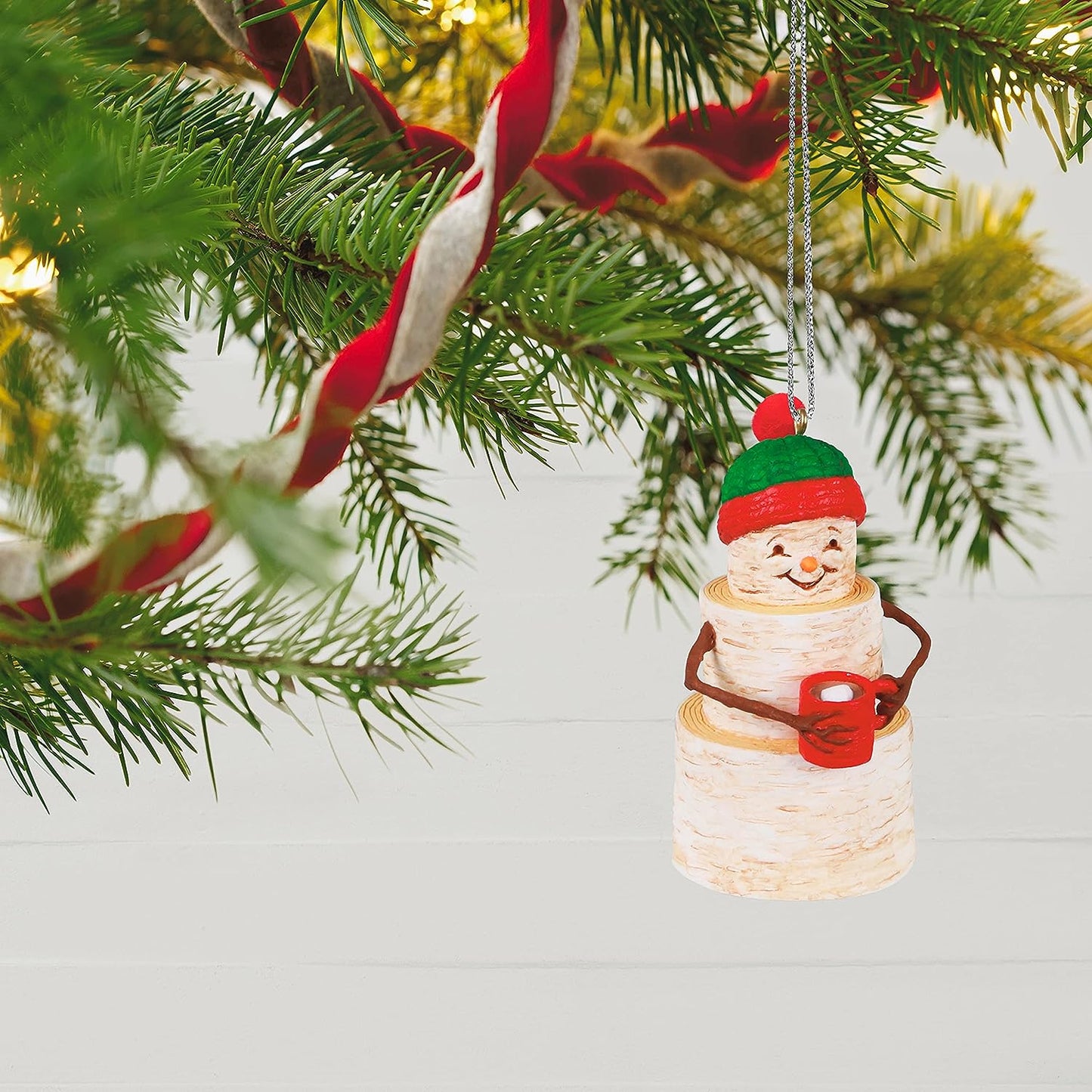 2021 Cozy Birch Snowman Hallmark Ornament (Birch) QGO2092