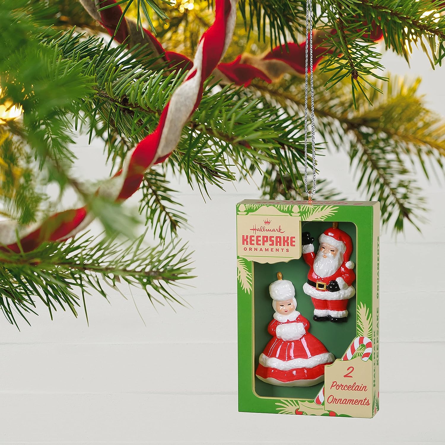 2021 Nifty Fifties Hallmark Ornament (Santa Claus) QGO2102