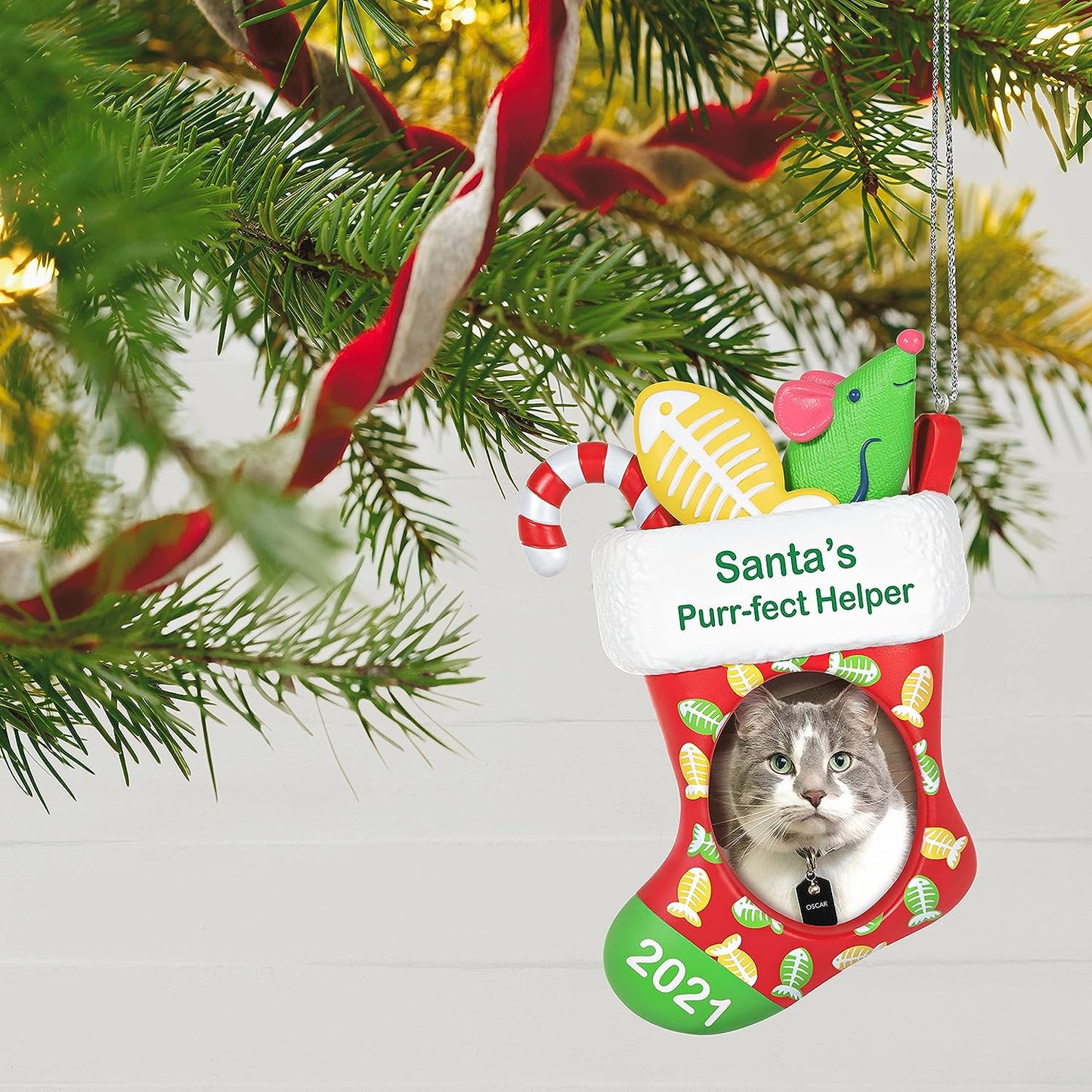 QG02065 2021 Santa's Purr-fect Helper Image5