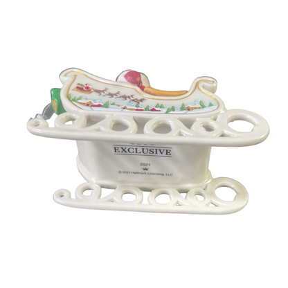 2021 Santa's Sleigh Hallmark Ornament (Santa Claus) QXC5562