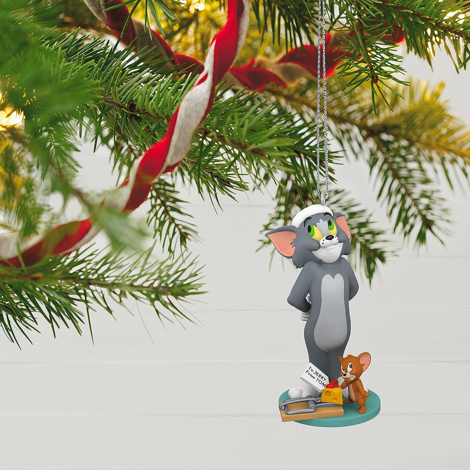 QXI7065 2021 The Night Before Christmas (Tom and Jerry) Image5