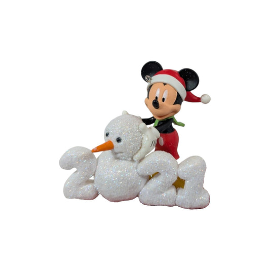 2021 A Year of Disney Magic Hallmark Ornament (Mickey Mouse & Friends) QXD6425