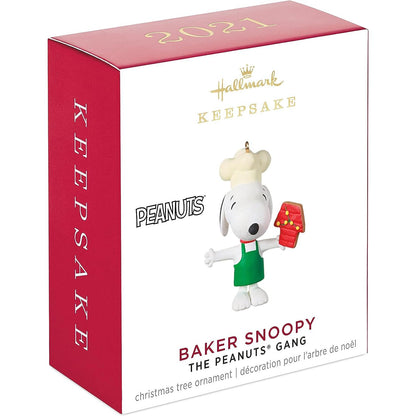 QXM8292 2031 Miniature Baker Snoopy (Peanuts) Image3