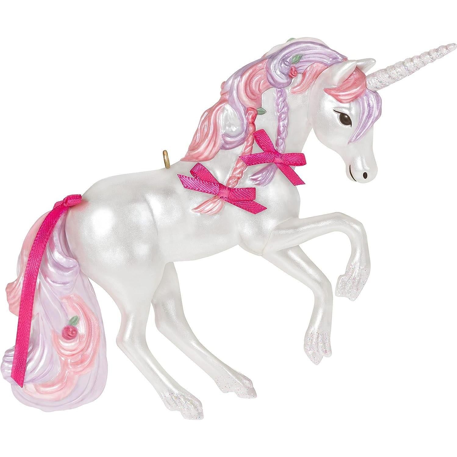 QGO2262 2021 Fantastic Unicorn Image1