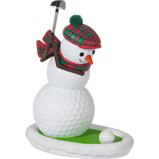 QGO2395 2021 Golfing In The Snow Image1