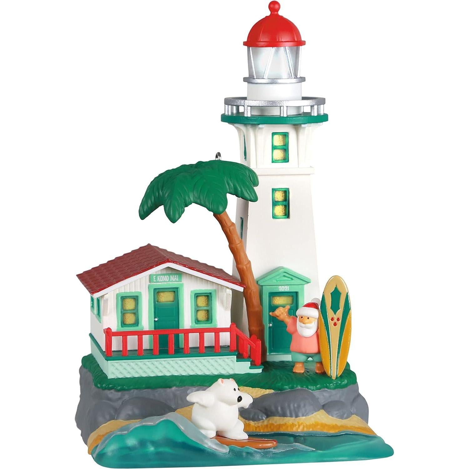 QXR9052 2021 Holiday Lighthouse (Lighthouse) Image1