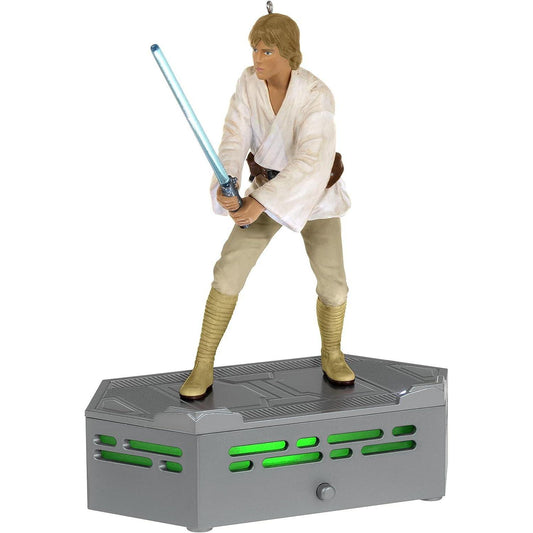 QXI7325 2021 Luke Skywalker (Star Wars: A New Hope Collection) Image1