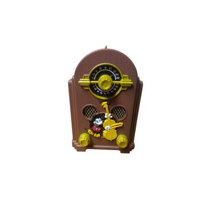 2021 Mickey Mouse Radio Hallmark Ornament (Mickey Mouse & Friends) QXD6432