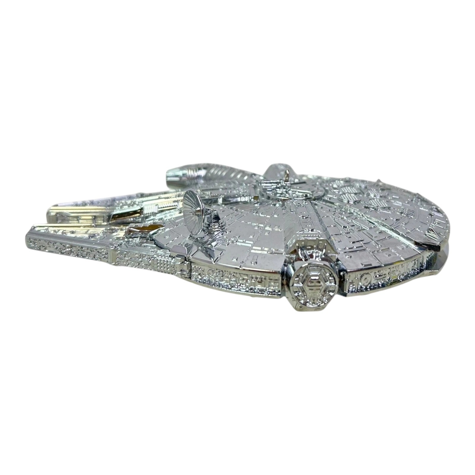 2021 Millennium Falcon Hallmark Ornament (Star Wars) QXI7592