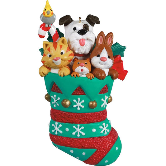 QXR9212 2021 Stocking Stuffers Image1