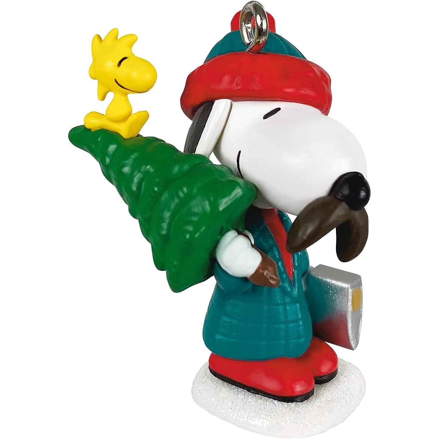 QXM8252 2021 Peanuts Winter Fun With Snoopy Image1