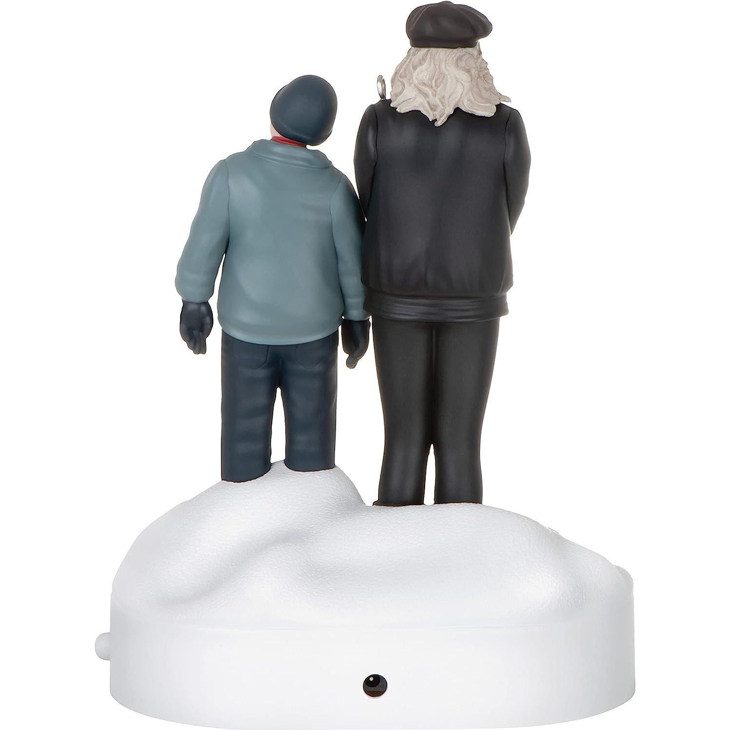 QXI7233 2022 Audrey and Russ Griswold (National Lampoon's Christmas Vacation) Image2