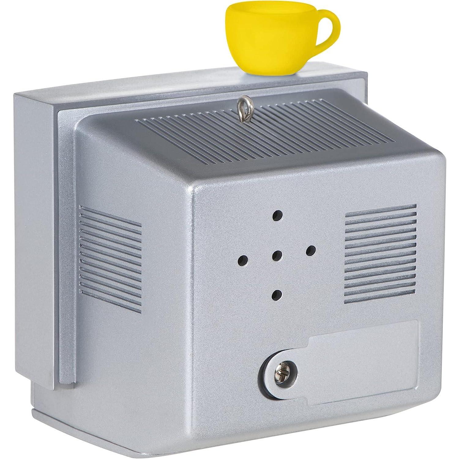 QXI7186 2022 Chillin' With Friends (Friends) Image2