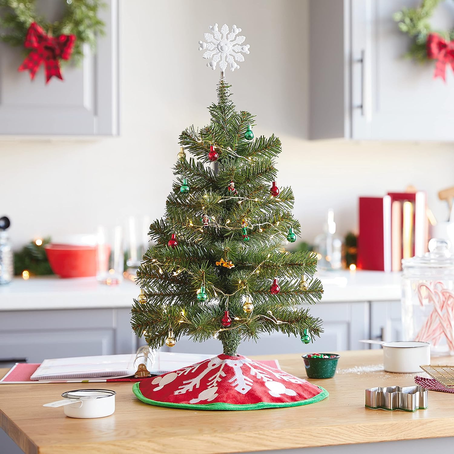 QSB6102 2022 Miniature Mickey Tree Topper & Skirt (Tree Topper) Image5