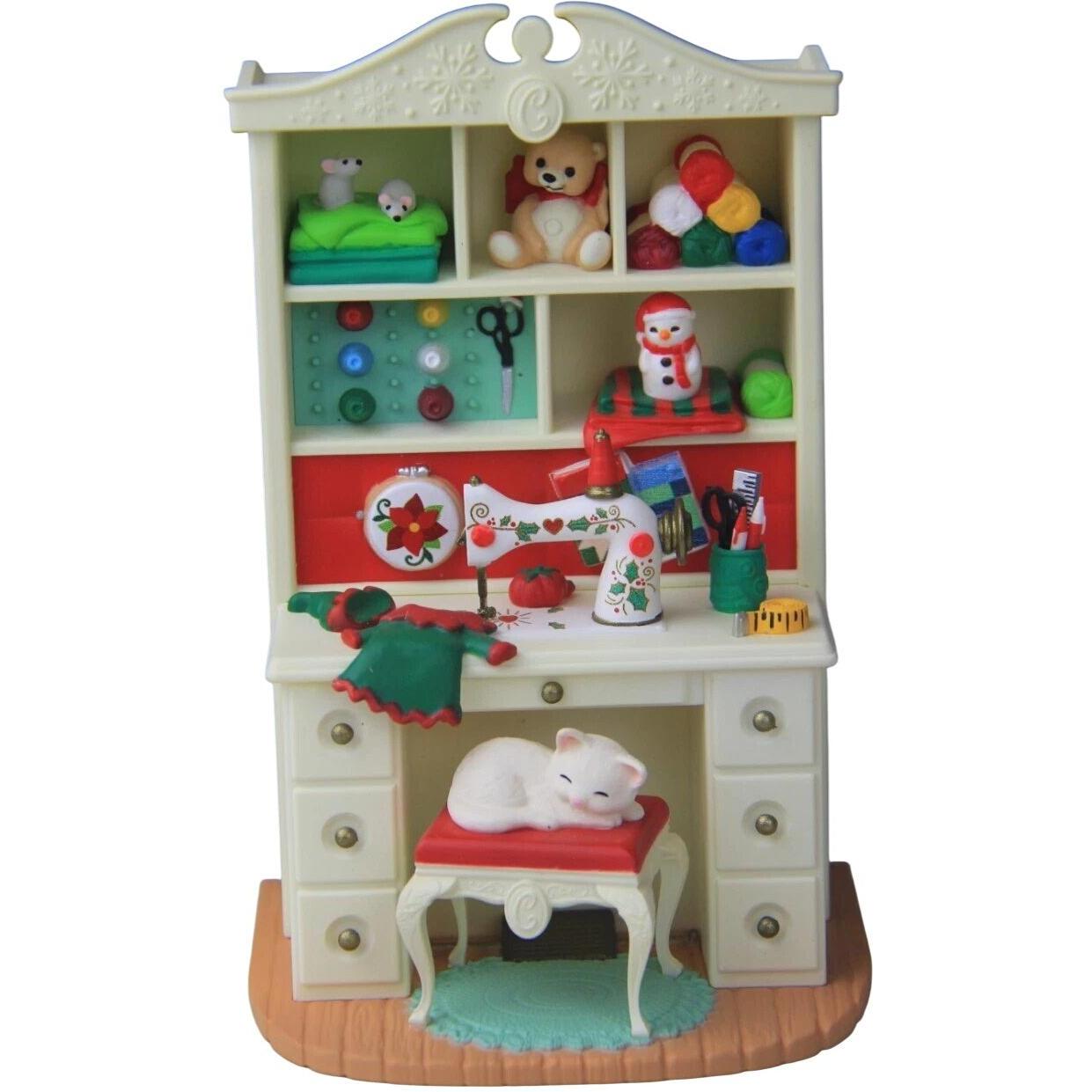 2022 Mrs. Claus's Sewing Cabinet Hallmark Ornament (Santa Claus) QHT4003