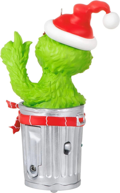 2022 Oscar The Grouch Peekbuster Hallmark Ornament (Sesame Street) QXI7296