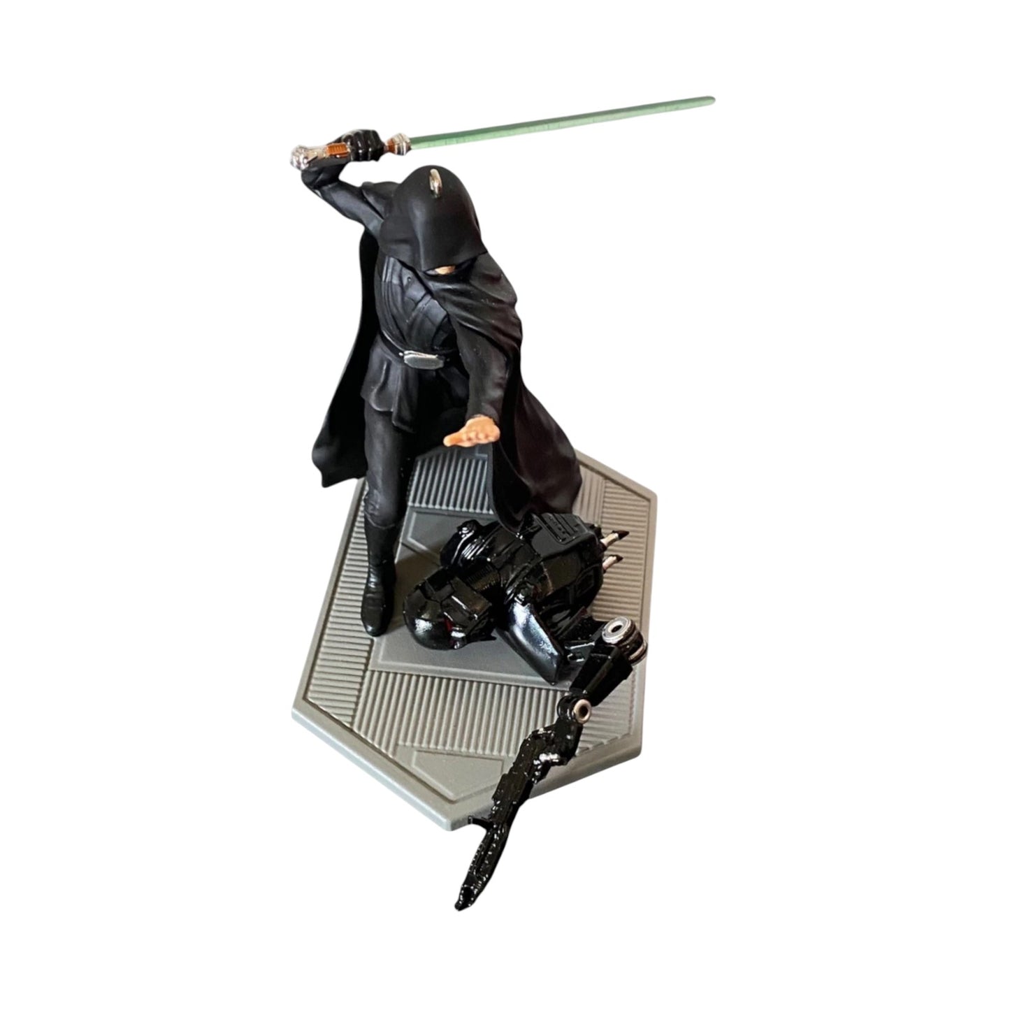 2022 A Jedi Returns Hallmark Ornament (Star Wars) QXI7526 Image5