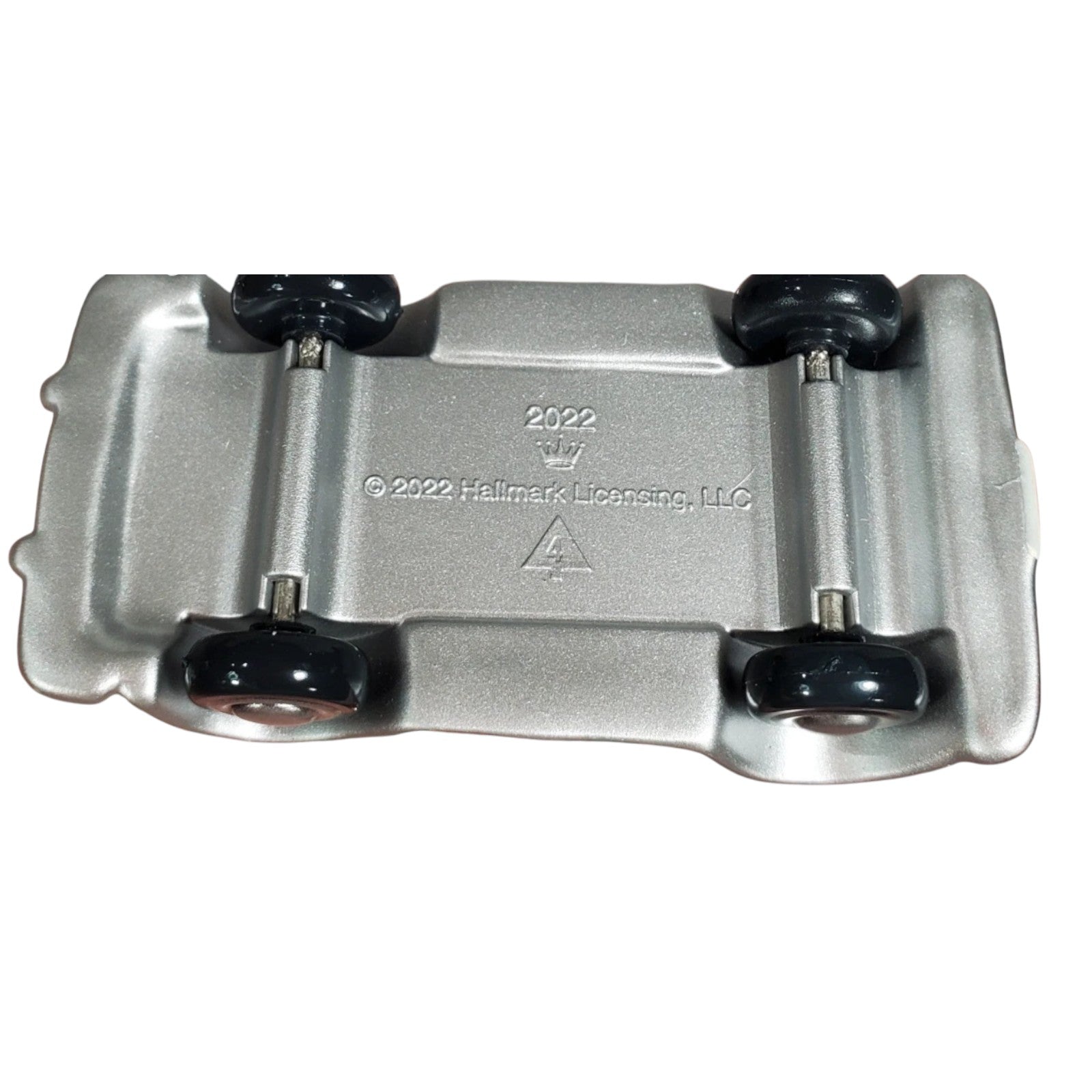 2022 Garden Center Truck Hallmark Ornament (Holiday Parade) QXR9086