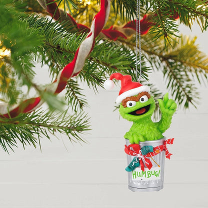 2022 Oscar The Grouch Peekbuster Hallmark Ornament (Sesame Street) QXI7296