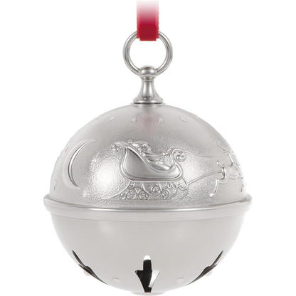 QXR9223 2022 Rignt in the Season (Ring In the Season) Image1