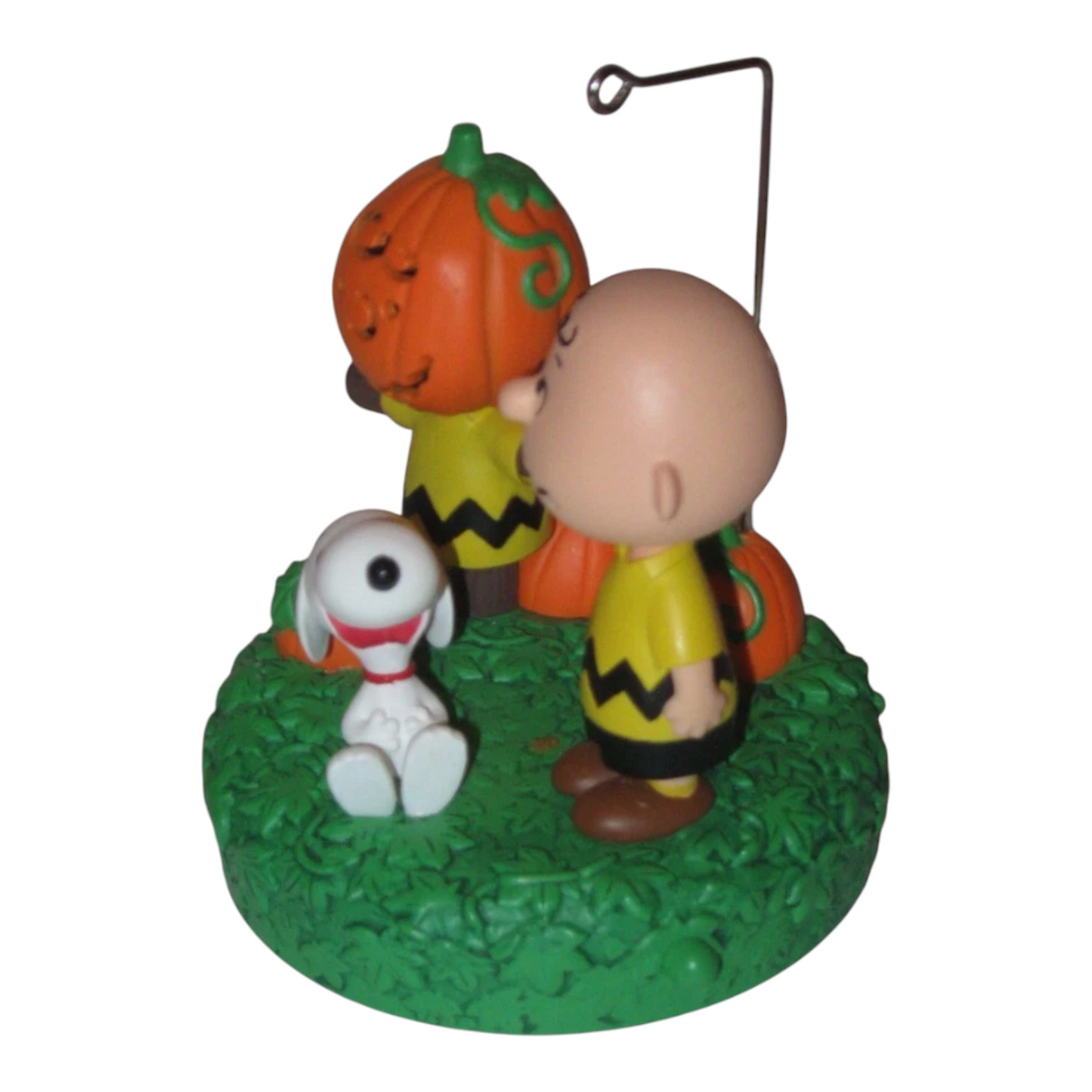2022 Snoopy's Scarecrow Shenanigans Hallmark Ornament (Peanuts) QFO5326
