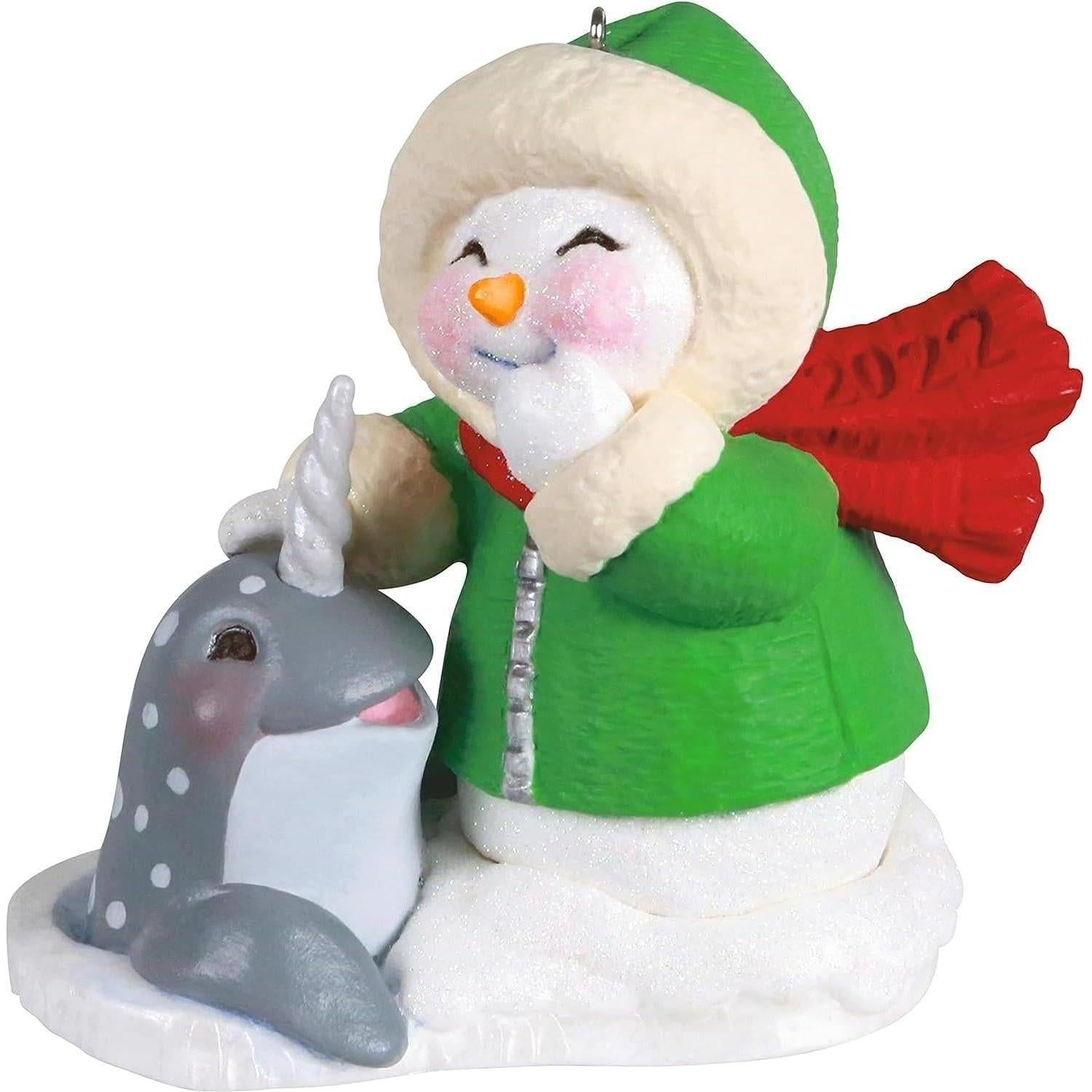 QXR9043 2022 Snow Buddies (Snow Buddies) Image1