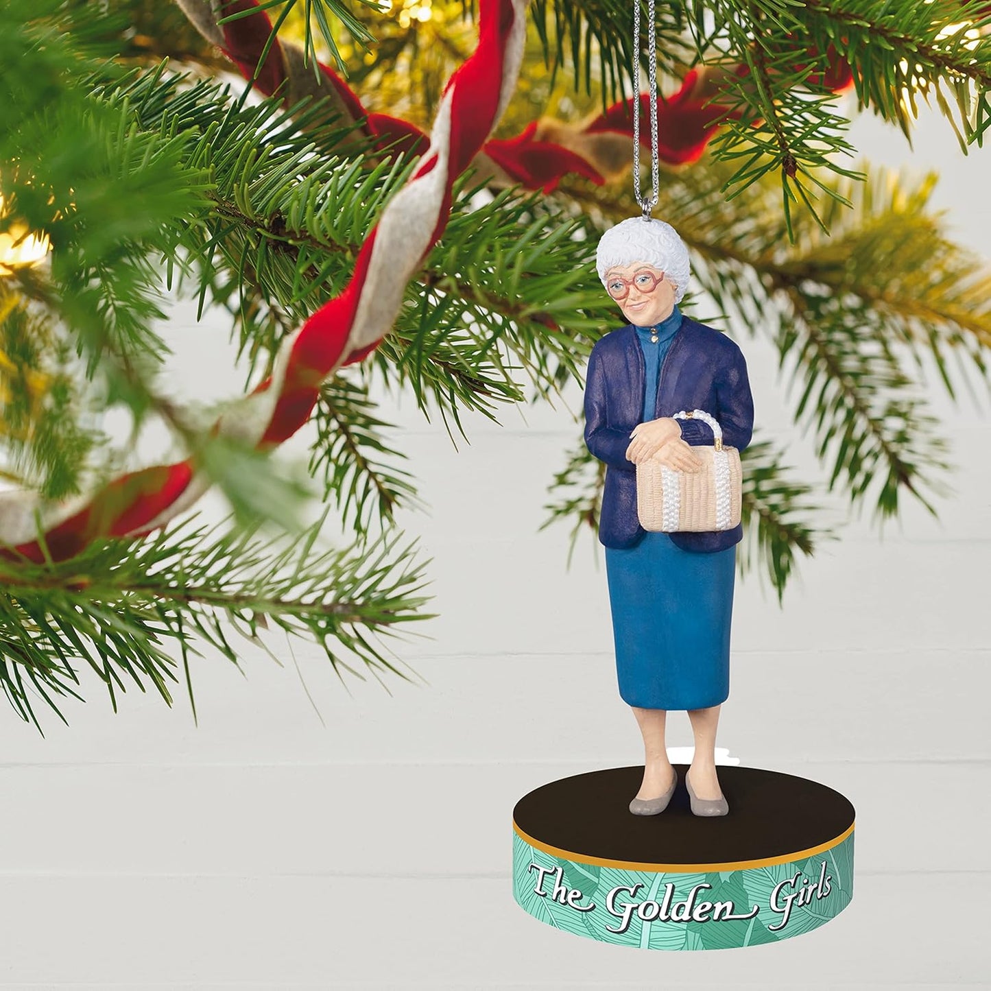 2022 Sophia Petrillo Hallmark Ornament (The Golden Girls) QXI7453