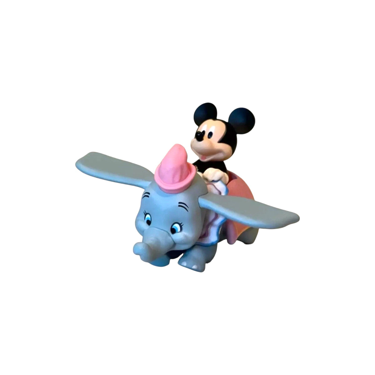 2022 Up and Away Hallmark Ornament (Dumbo) QXD6486 Image1
