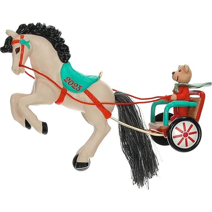 QXR8039 2023 A Pony for Christmas (A Pony for Christmas) Image1