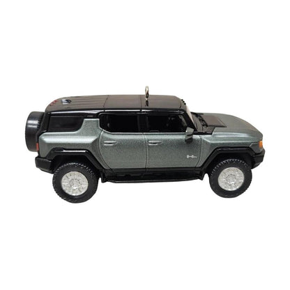 2023 GMC Hummer EV Hallmark Ornament (Classic American Cars) QXI6027 Image4