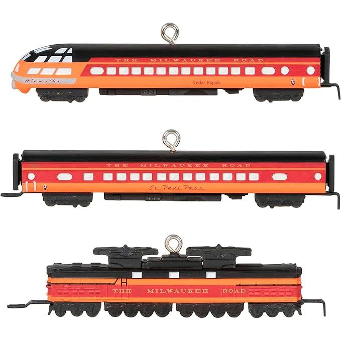 QXM9287 2023 Lionel Milwaukee Road EP-2 Passenger Set (Lionel) Image1