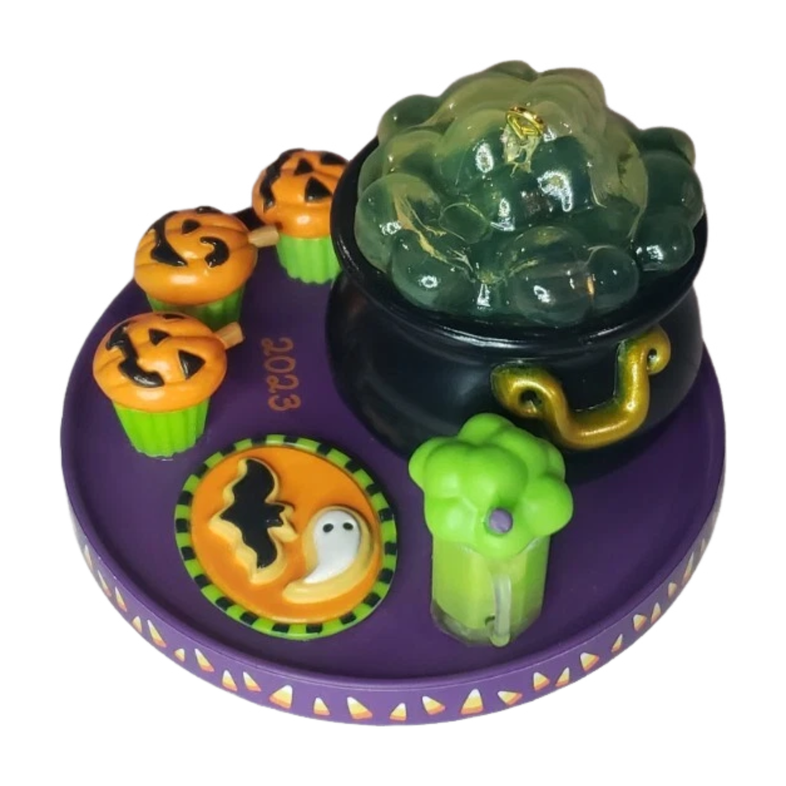 2023 Season's Treatings Hallmark Ornament (Season's Treating) QFO5337 Image5