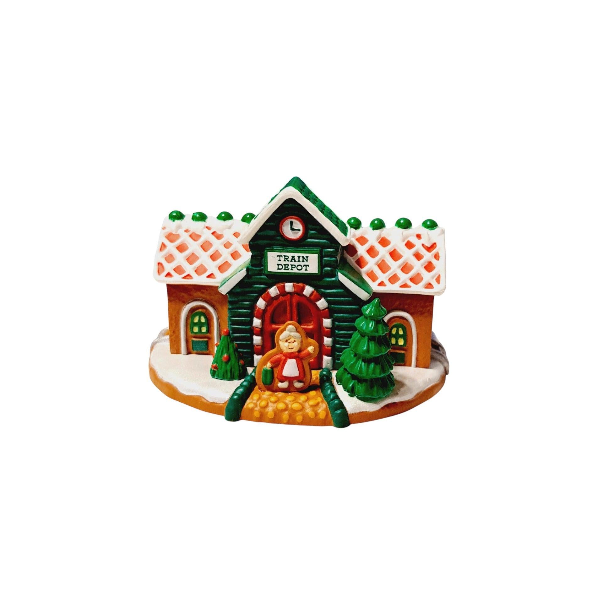 2023 Season's Treatings Hallmark Ornament (Season's Treatings) QXR8009 Image1