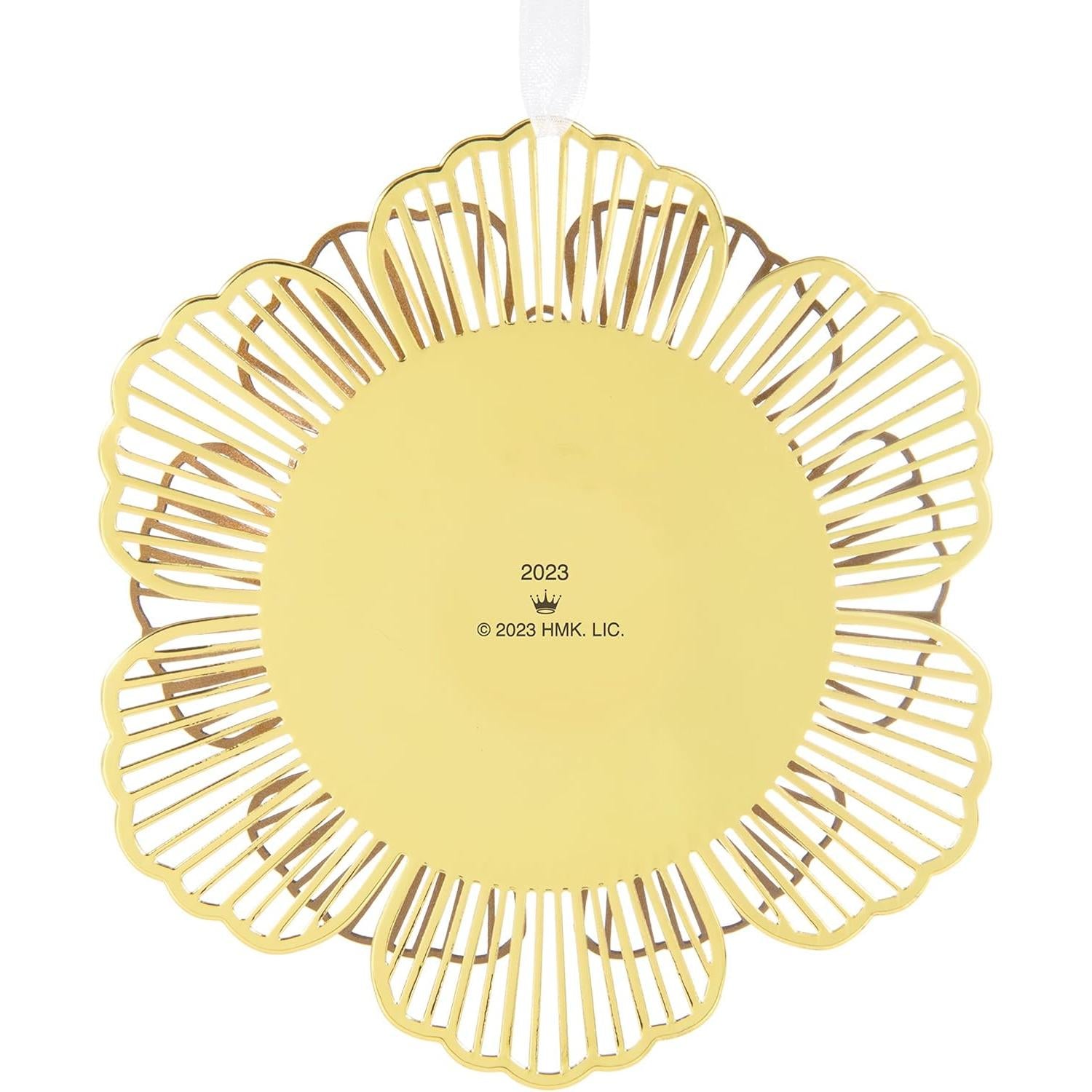 2023 Thank you, Mom Hallmark Ornament (Family) QHX3049