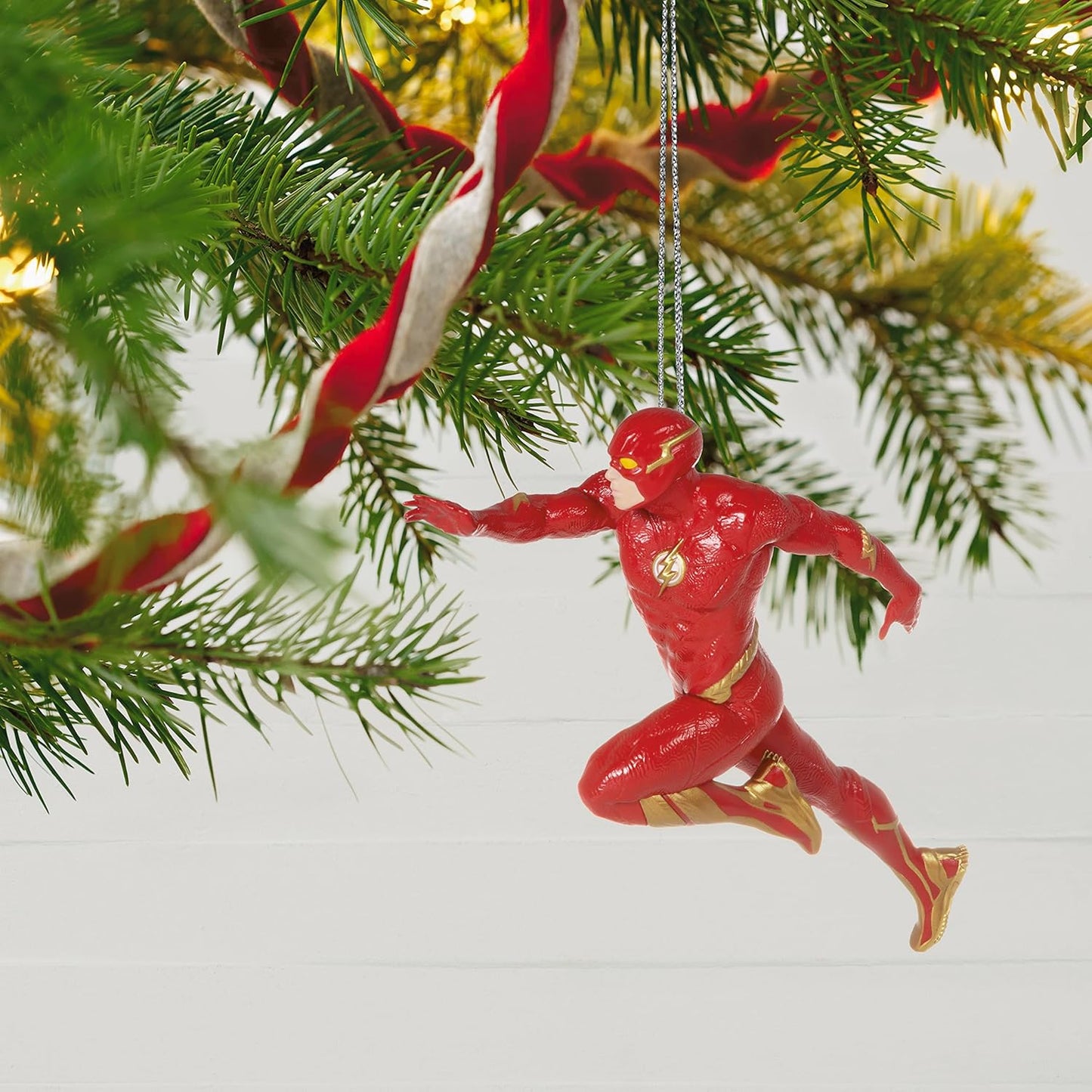2023 The Flash Hallmark Ornament (Super Heroes) QXI7156