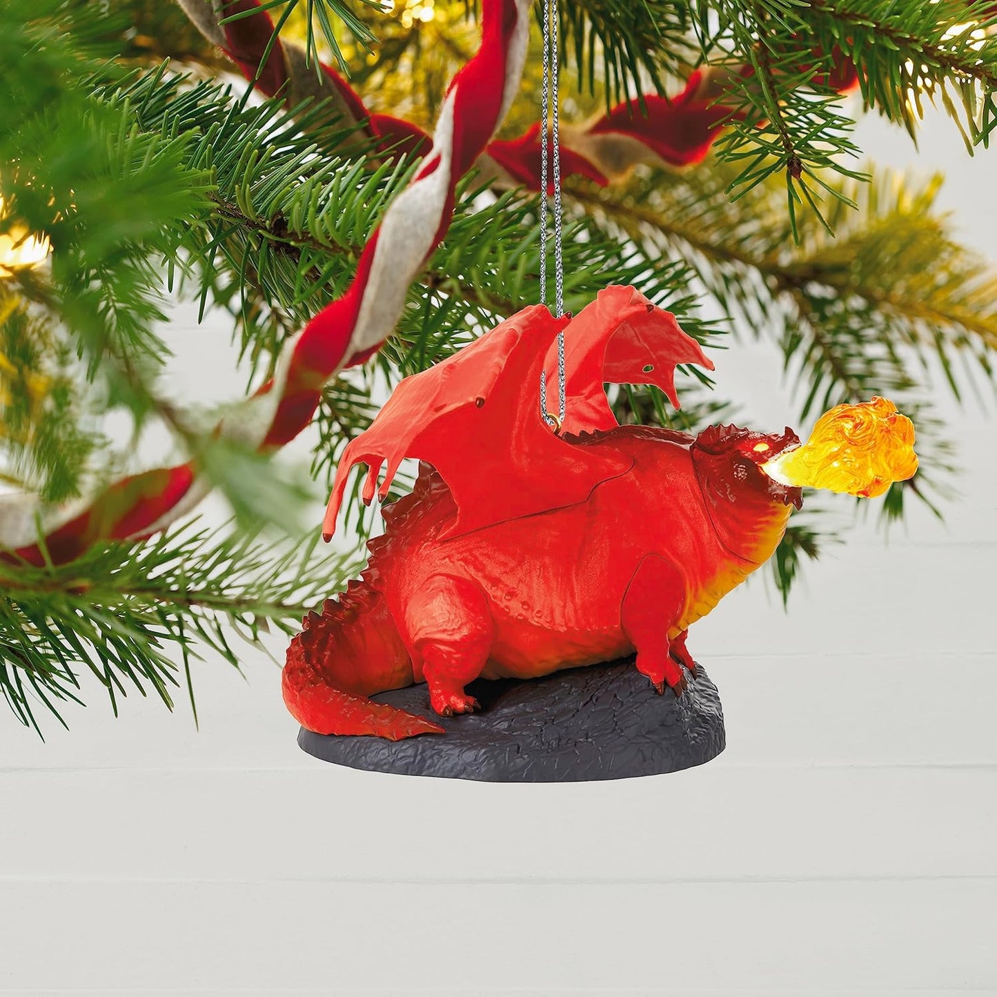 2023 Themberchaud Honor Among Thieves Hallmark Ornament (Dungeons and Dragons) QXI7547