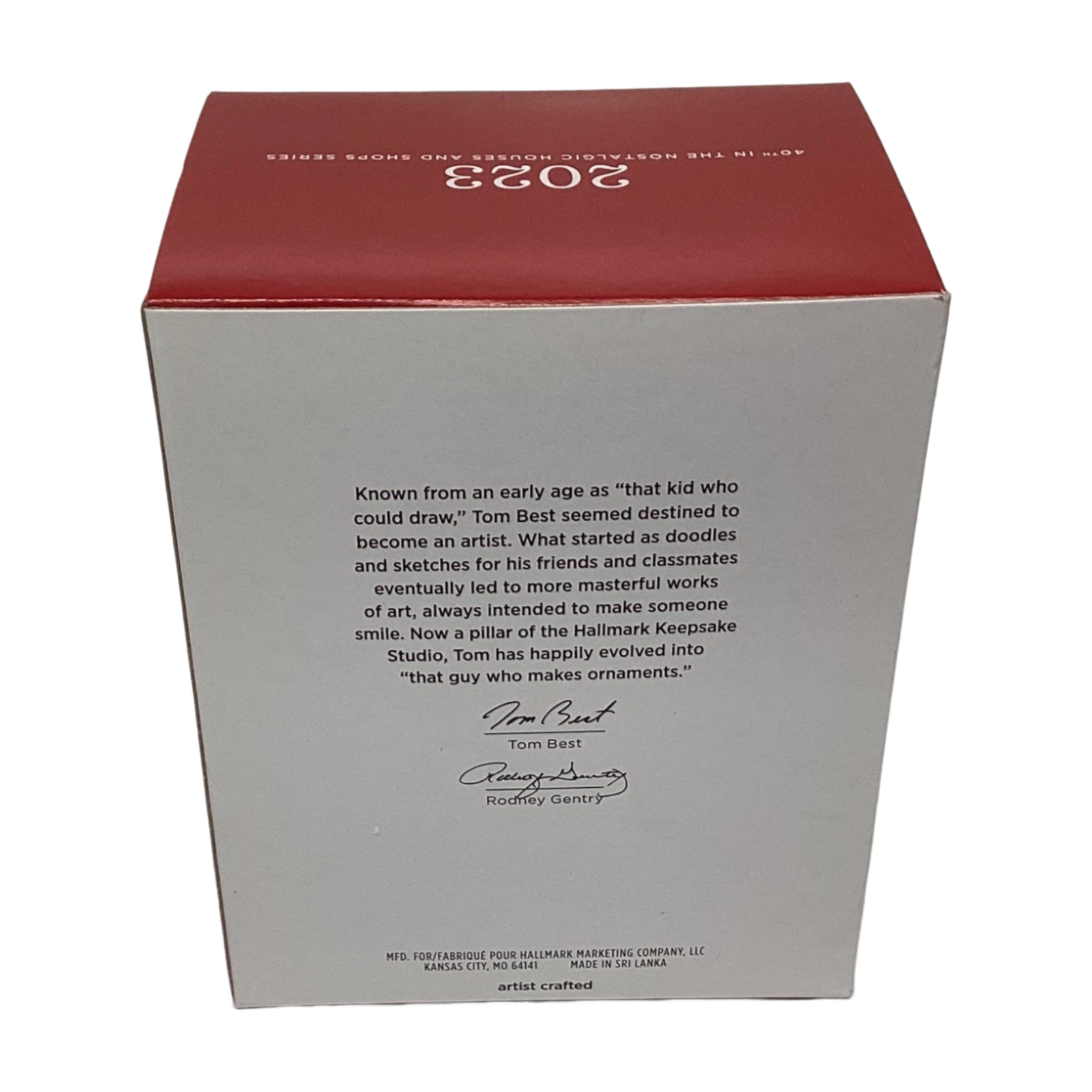 2023 Traditional Tudor Hallmark Ornament (Nostalgic Houses and Shops) QXR8129 Image4