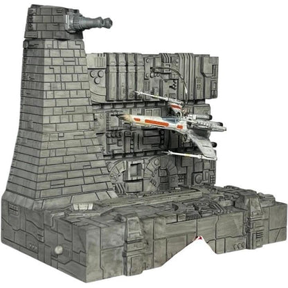 2024 Luke Skywalker's X-Wing Starfighter Hallmark Ornament (Star Wars) QFM3924