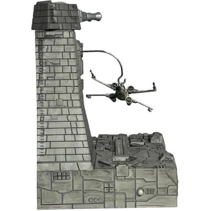 2024 Luke Skywalker's X-Wing Starfighter Hallmark Ornament (Star Wars) QFM3924