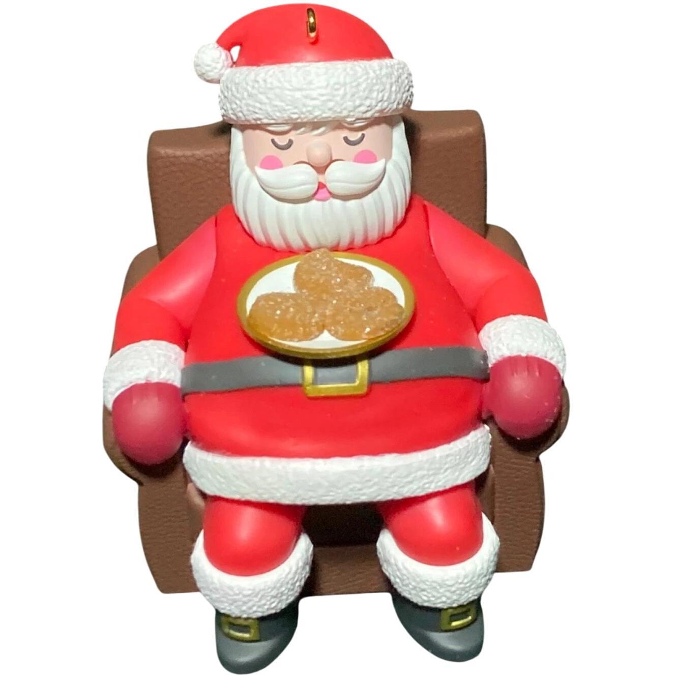 2024 Snoring Santa Hallmark Ornament (Santa Claus) QGO2654