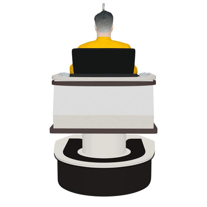 2024 Captain Christopher Pike Hallmark Ornament (Star Trek) QXI7401