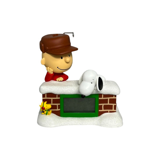 2024 Countdown to Christmas (Peanuts) Hallmark Ornament QXI7731 Image1