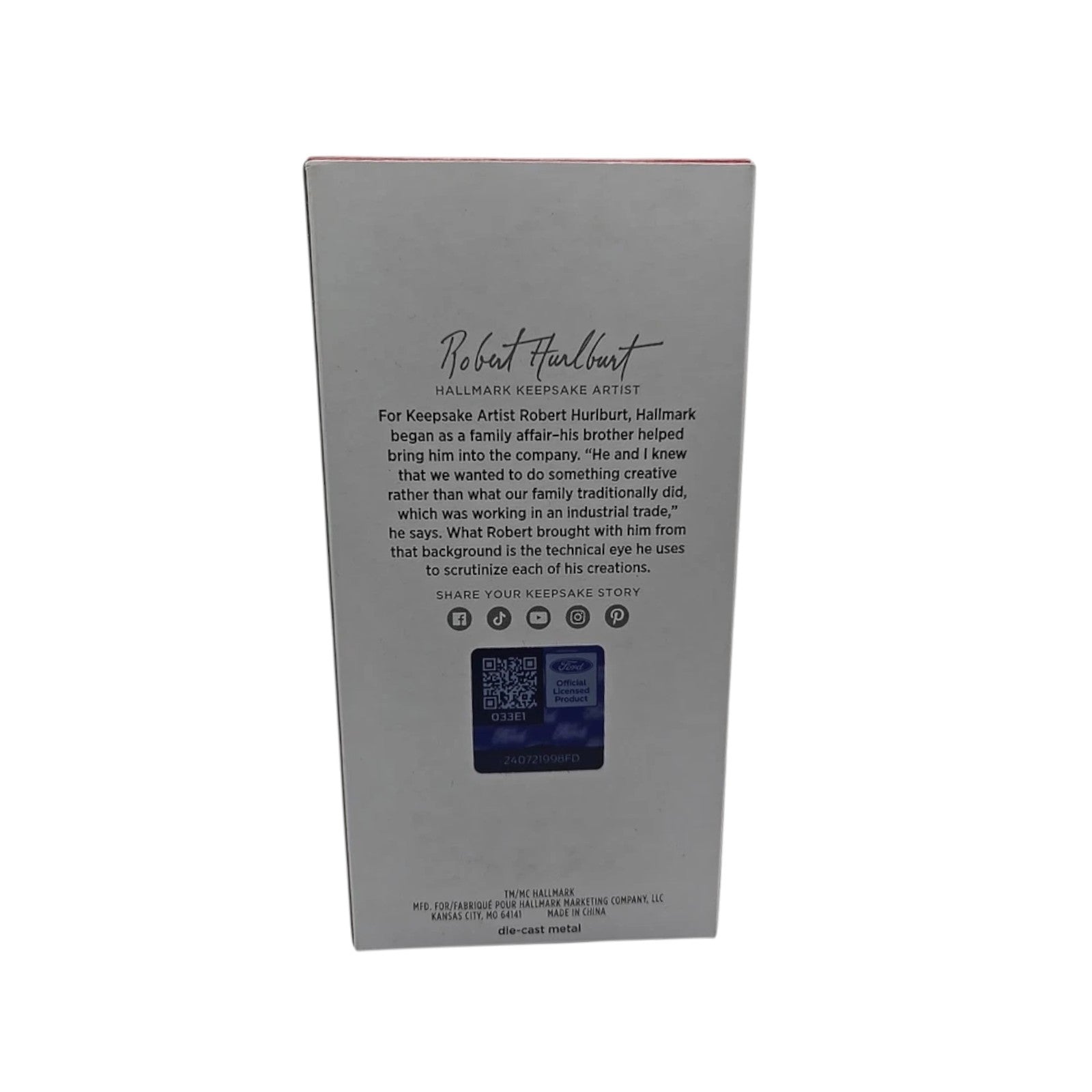 2024 Ford Mustang GT Hallmark Ornament (Classic American Cars) QXI7024